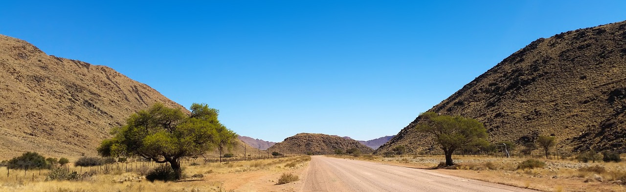 Namibie route D707 montagnes du Tiras